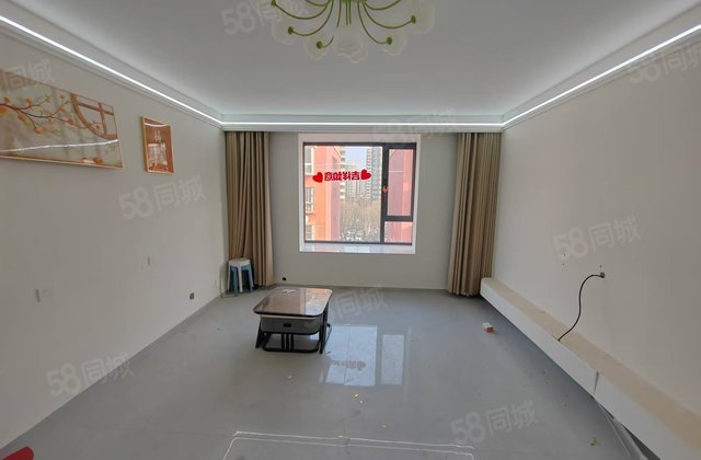 婚房装修 一天没住 多层四楼 东边户 免大税 带储 水晶城