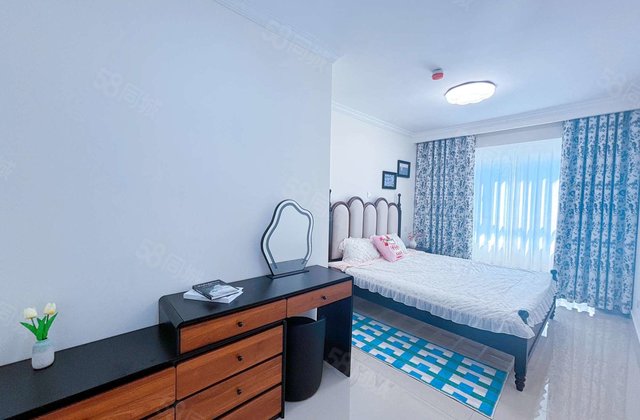 精装修 88平 满二 南北通透 诚心出售 价格可议