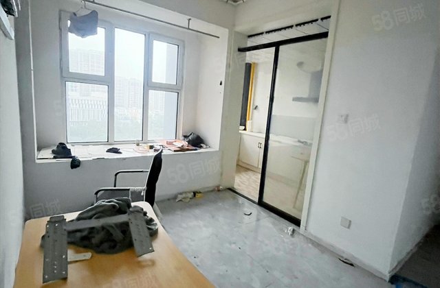 融创苏州壹号院(东区)4室2厅127.78㎡223万二手房图片