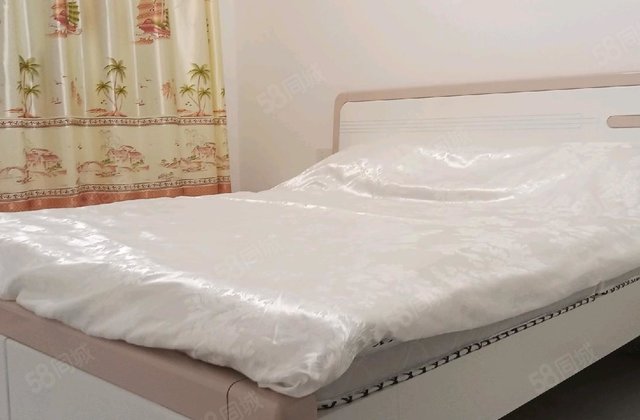 玺越广场3室2厅110㎡76万二手房图片