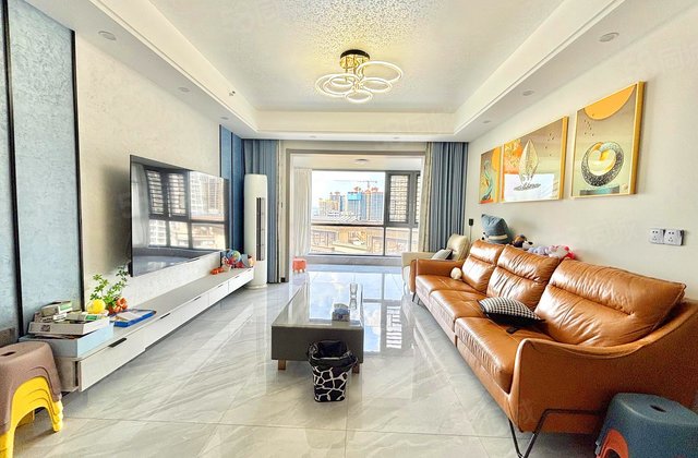 建发鼎华北大珑廷4室2厅130.07㎡145万二手房图片