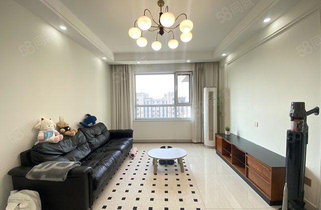 清水湾急售房源，精装修带车储，房东119万包大税