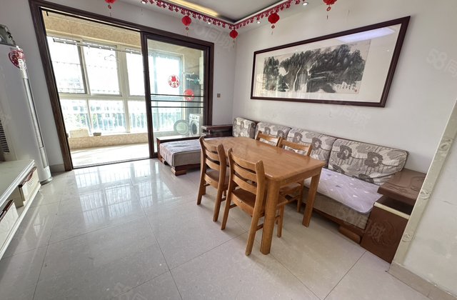 莲湖花园 总高11层的洋房 中间好楼层 带地下室 房东急售