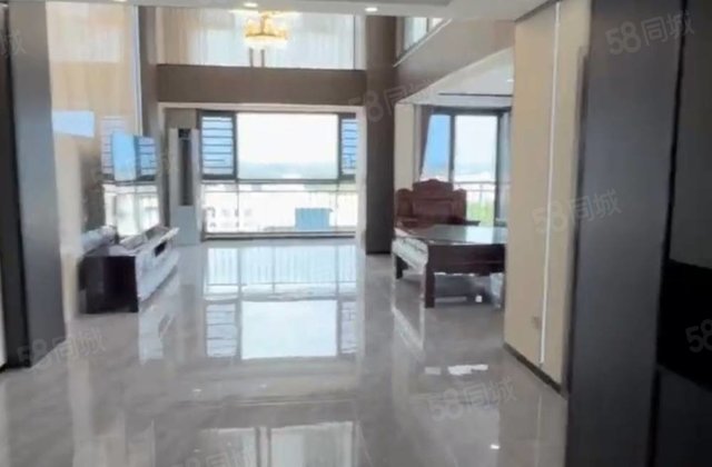 华府商城3室2厅198.9㎡138.8万二手房图片