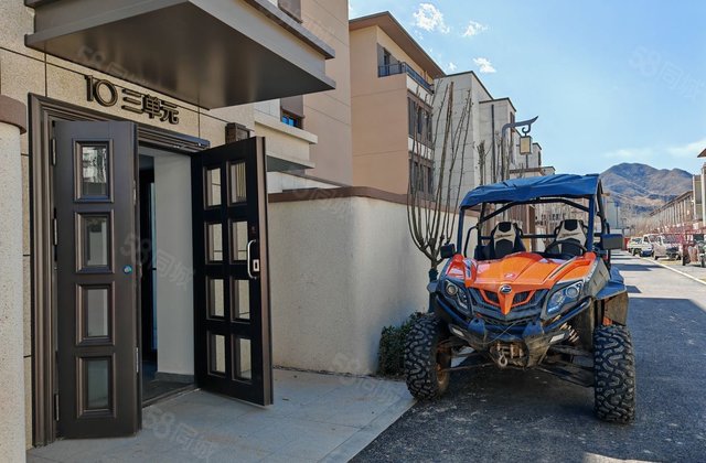 京樾山湖3室3厅124.01㎡165万二手房图片