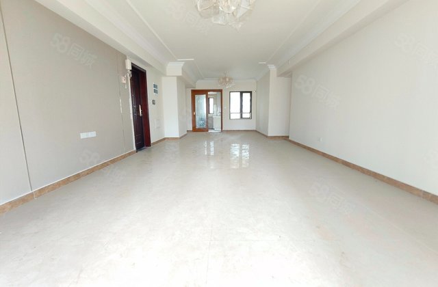 恒大未来城(三期)4室2厅196.29㎡245万二手房图片