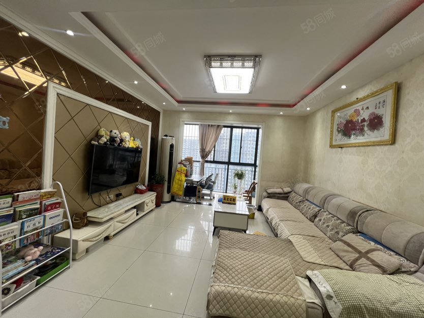 兴丽城C区3室2厅2卫131.21㎡南北52.8万