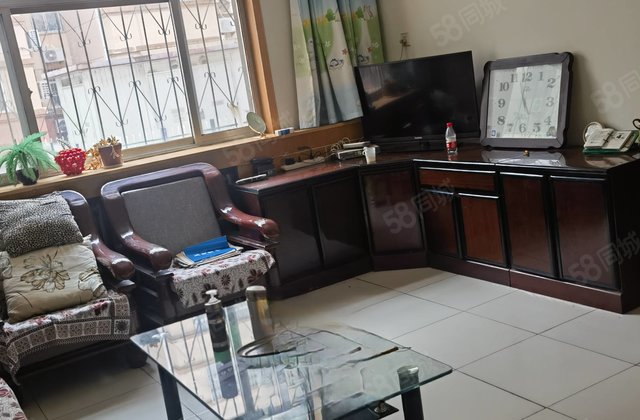 老文轩 多层一楼 3室向阳 115平免大税 停车方便