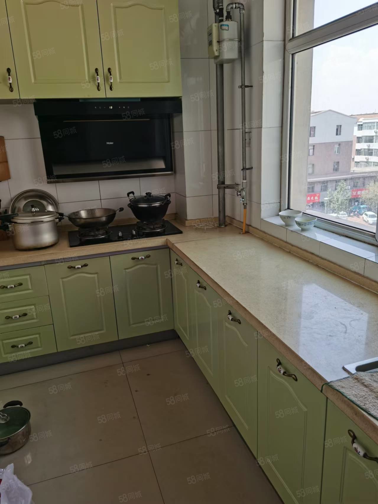 博泰佳苑2室1厅1卫99㎡南北49万