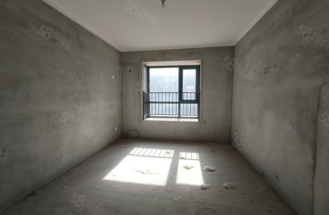 长虹百花沁苑3室2厅130㎡67万二手房图片