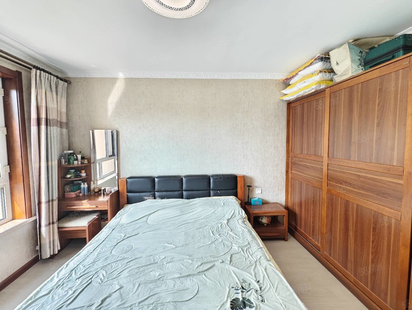 城市假日花园2室1厅1卫104㎡南北58.8万