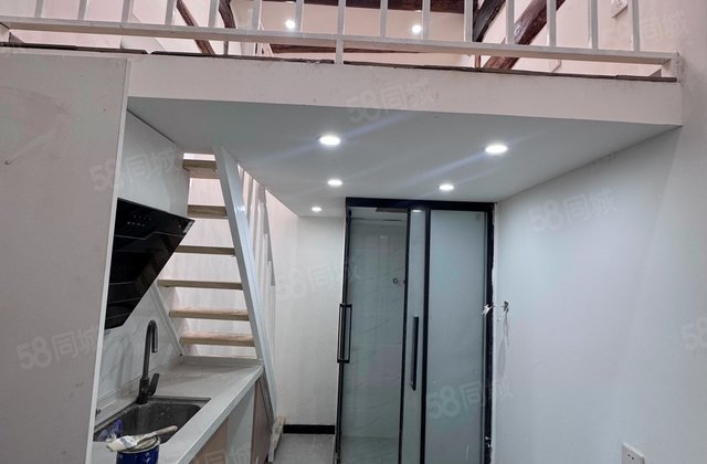 辛安里胡同小區(qū)1室1廳1衛(wèi)10.6㎡南北188萬