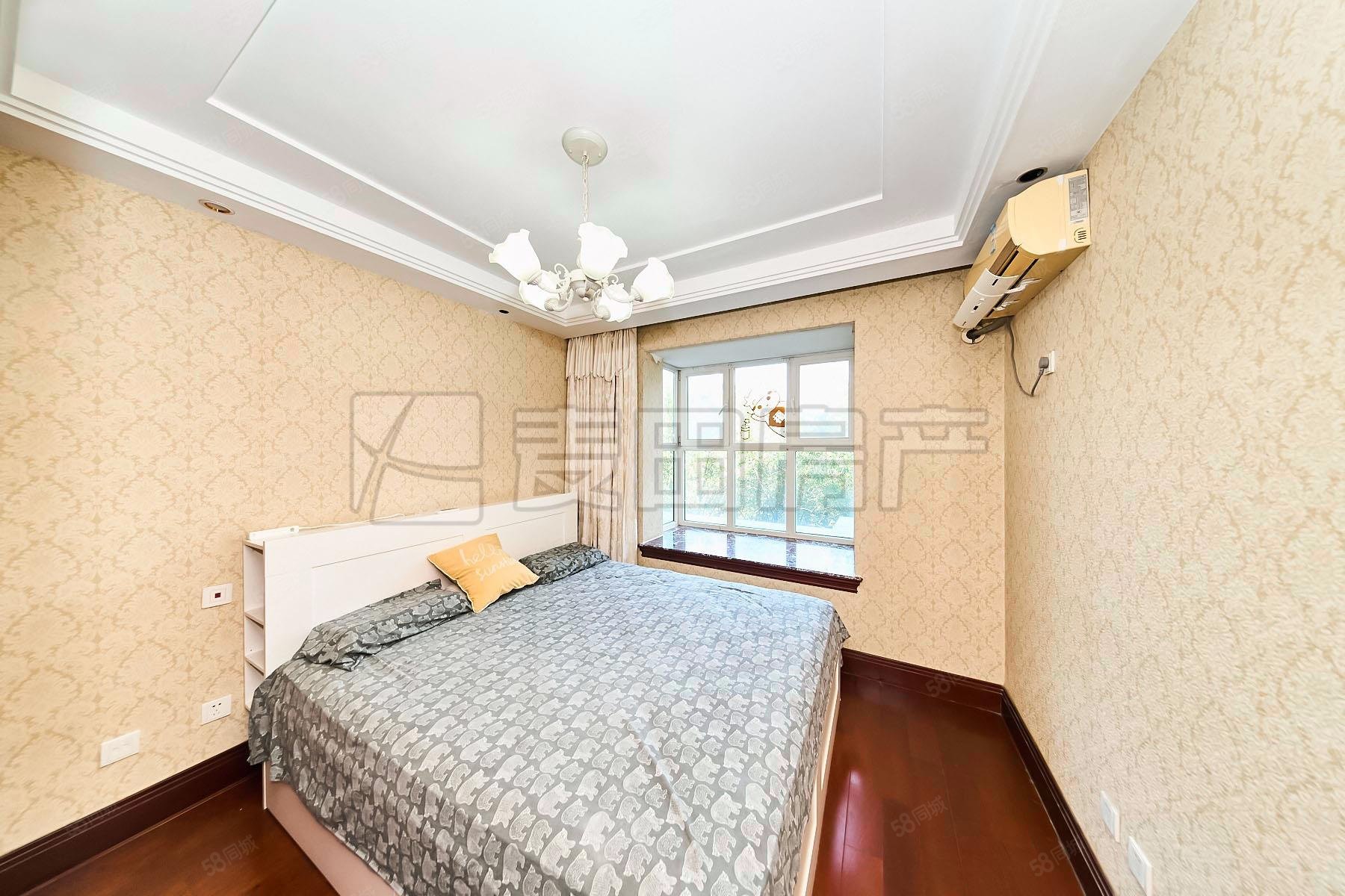 太陽公元(北區(qū))3室1廳1衛(wèi)92㎡南北1200萬