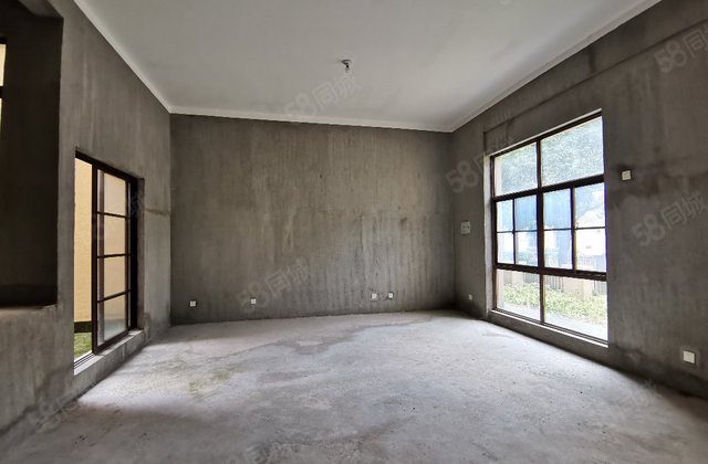 水岸星城5室2厅351㎡230万二手房图片