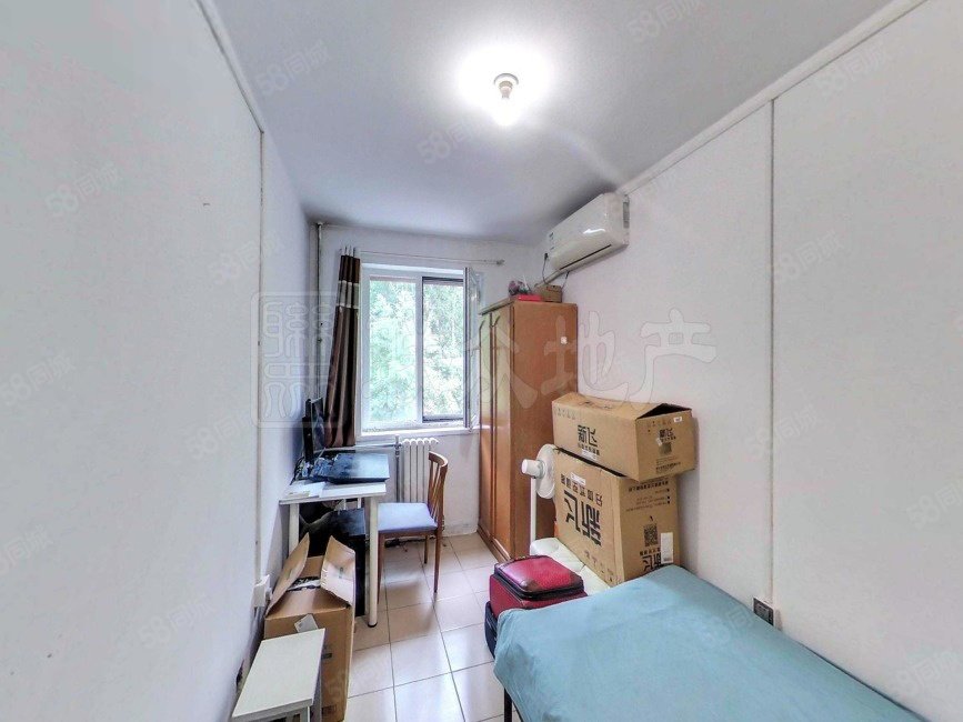 敬賢里2室1廳1衛(wèi)61.58㎡南北165萬