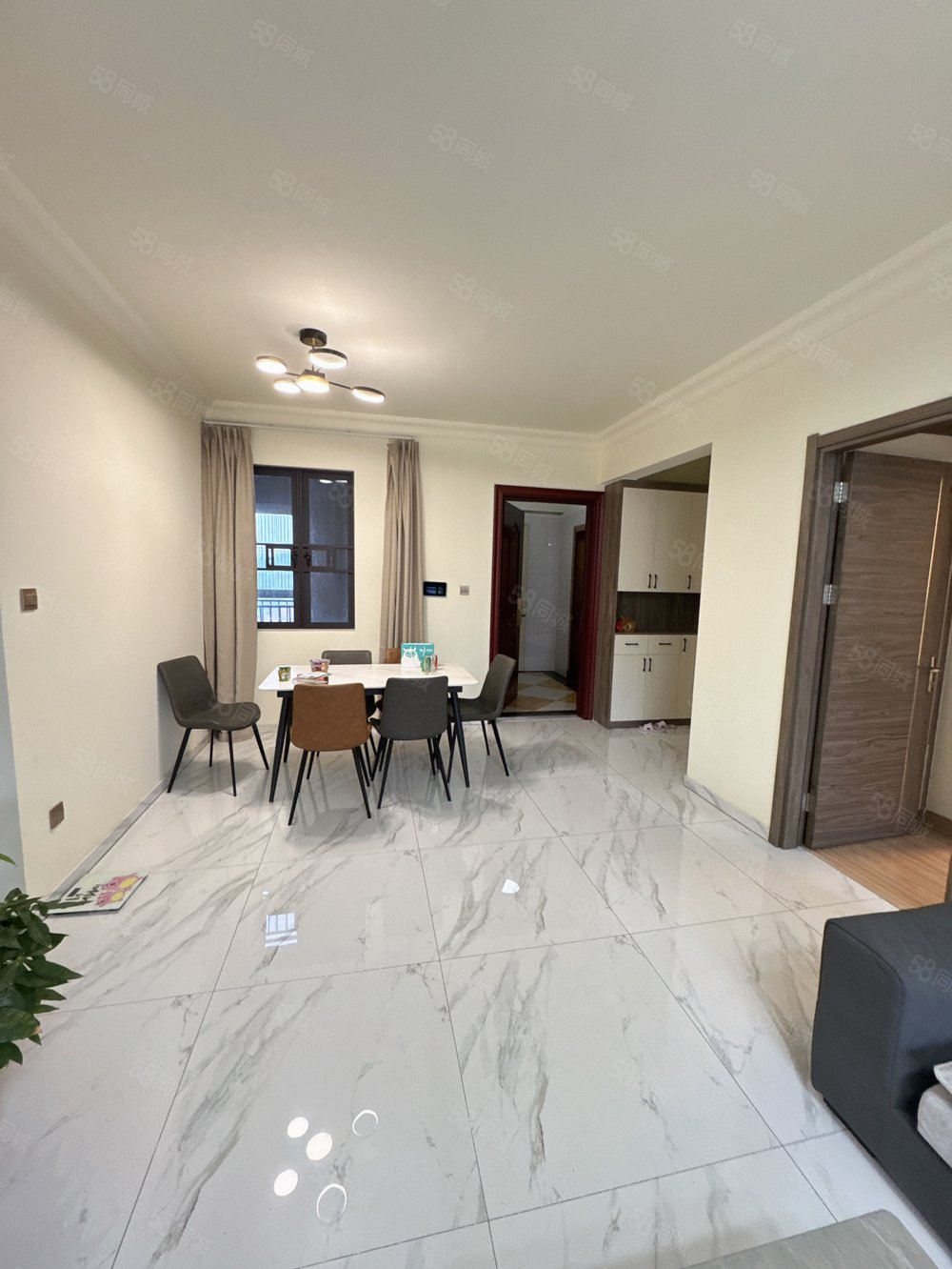 碧桂园太阳城3室2厅2卫115㎡南北73.8万