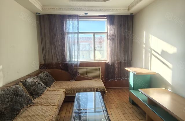 八百垧十二区2室1厅50㎡2.3万二手房图片