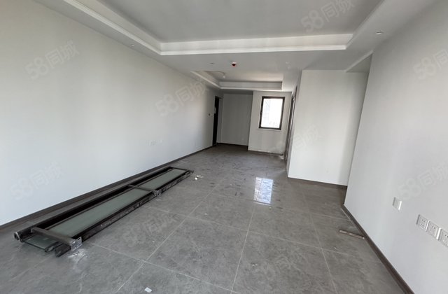 房 送车位储藏室边户实验  新一中