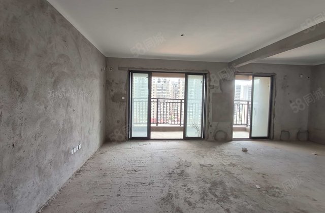 大唐中梁樾秀世家4室2厅123㎡68.9万二手房图片