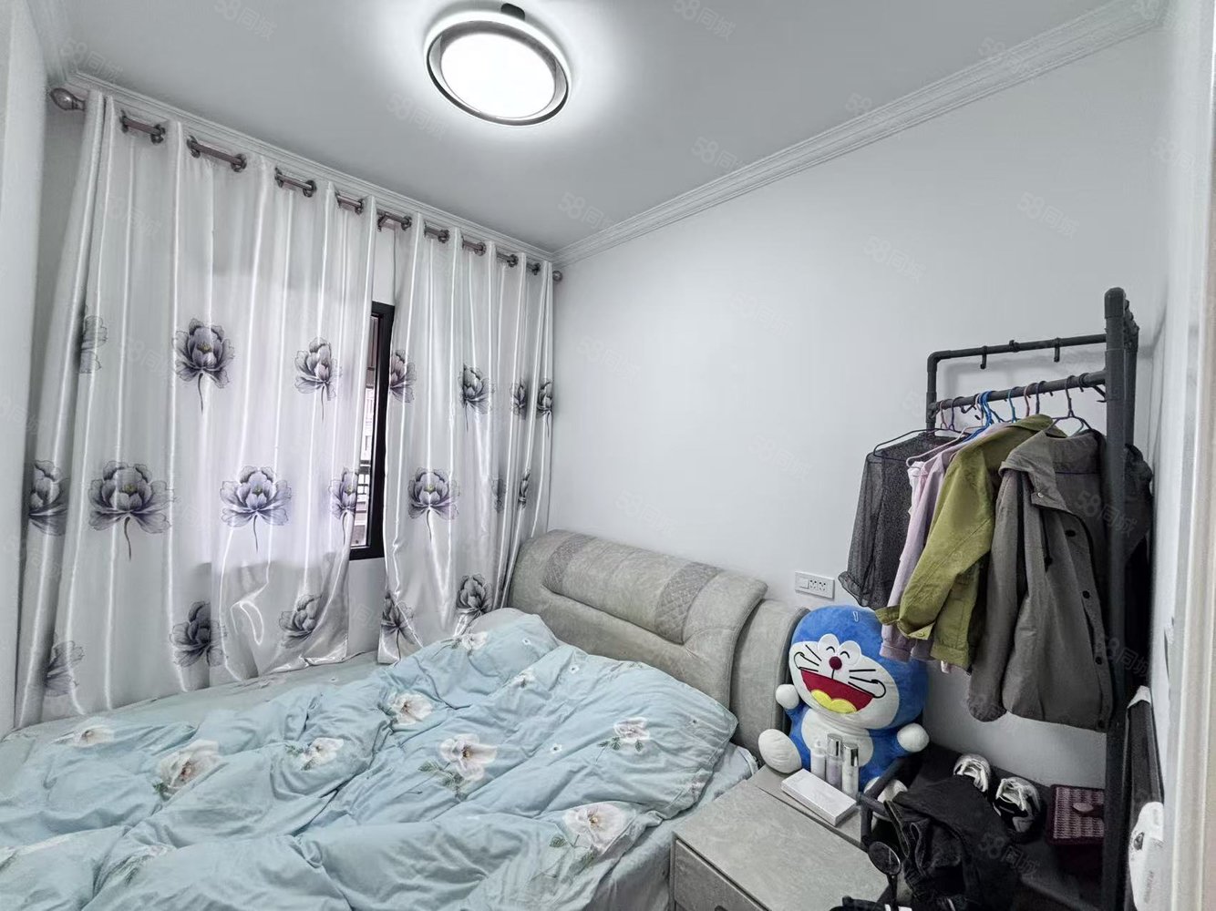 吾悦广场悦湖公馆3室2厅2卫118㎡南北85.6万