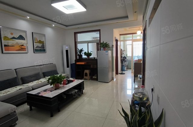 市中心 光岳花园 巡防大队电梯精装三室免大税带储单价6千多