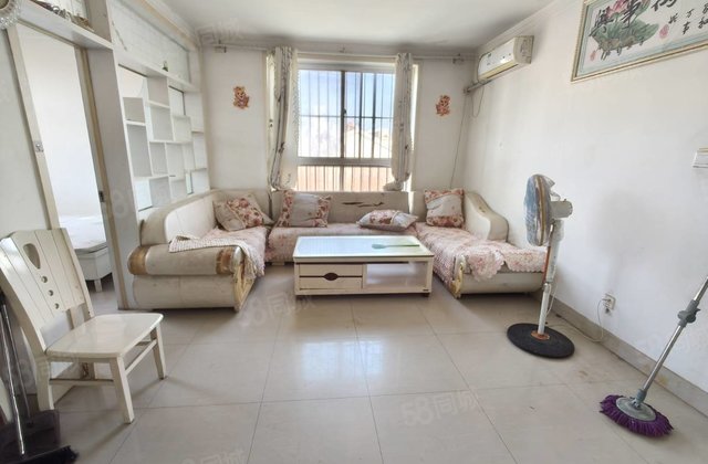 万达商圈 丽景 桐凤 五中地暖40多万东边户三室 方便停车