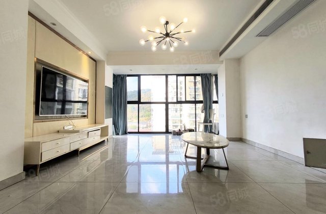 天安金域兰湾A区4室2厅135.16㎡96.6万二手房图片