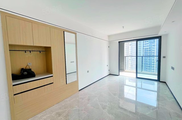 保利领秀海3室2厅74㎡112万二手房图片