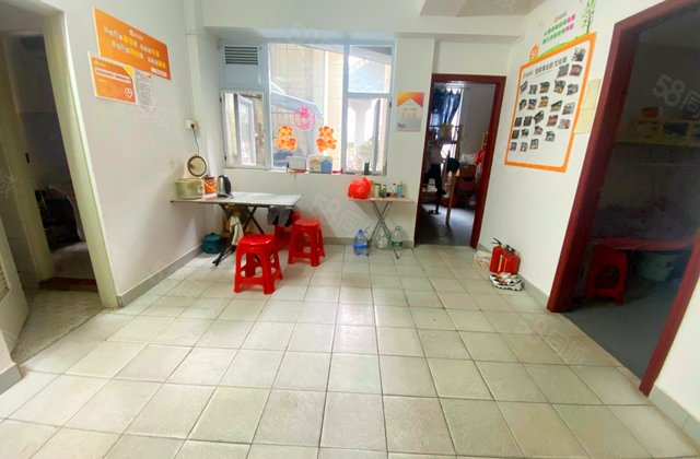 梅花村小区3室1厅81.41㎡398万二手房图片