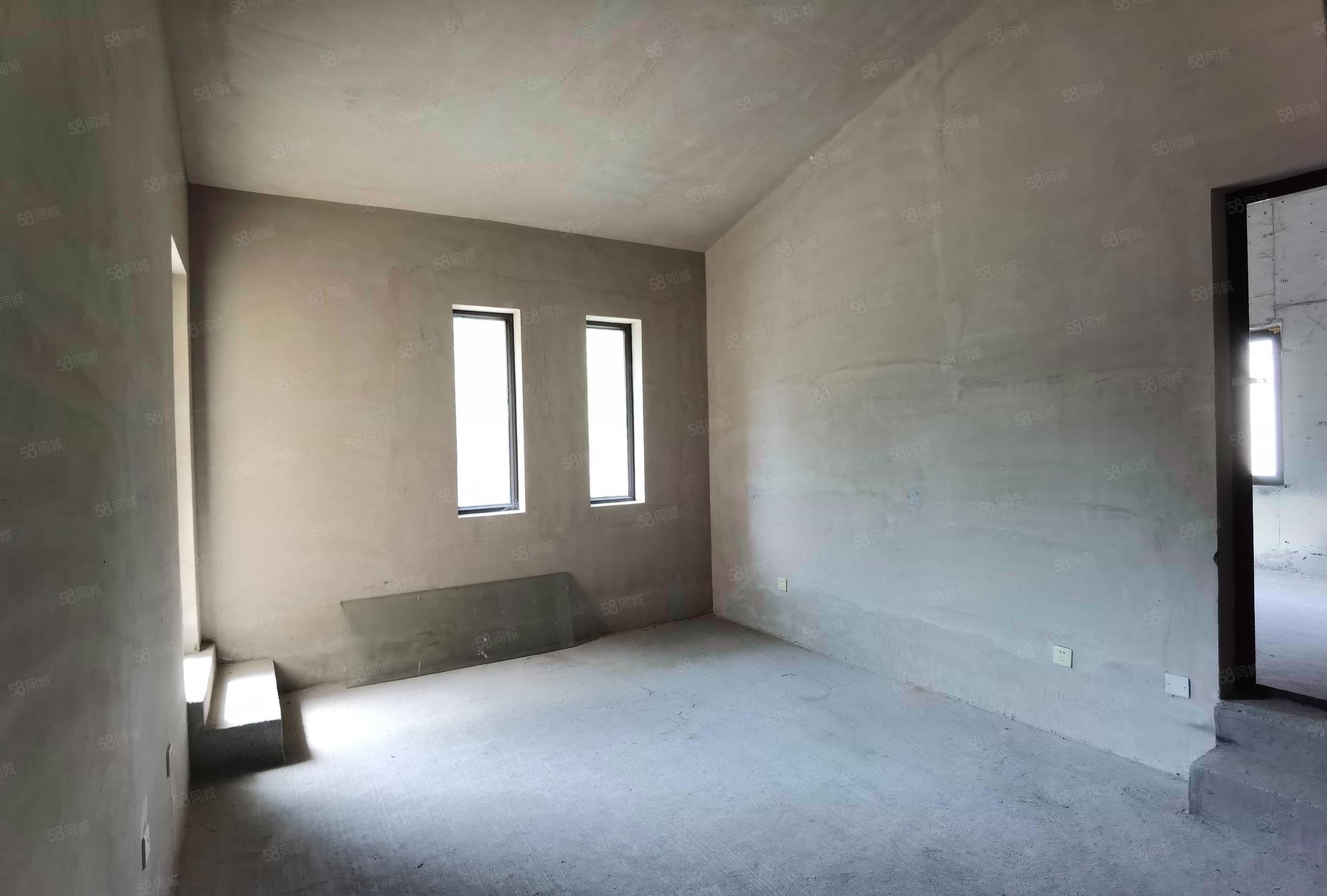 雁棲半島5室3廳4衛(wèi)471㎡南北3850萬