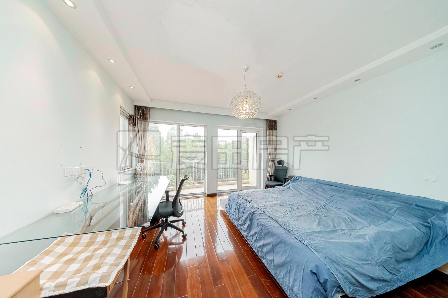 雪梨澳鄉(xiāng)(別墅)6室2廳4衛(wèi)638.28㎡南北3800萬