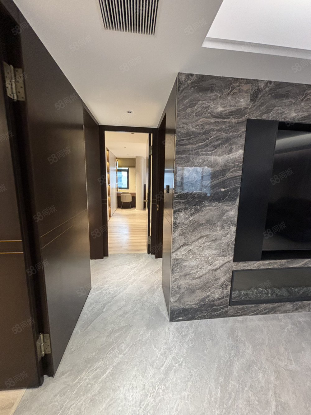 天秀湾4室2厅2卫201㎡南北278万