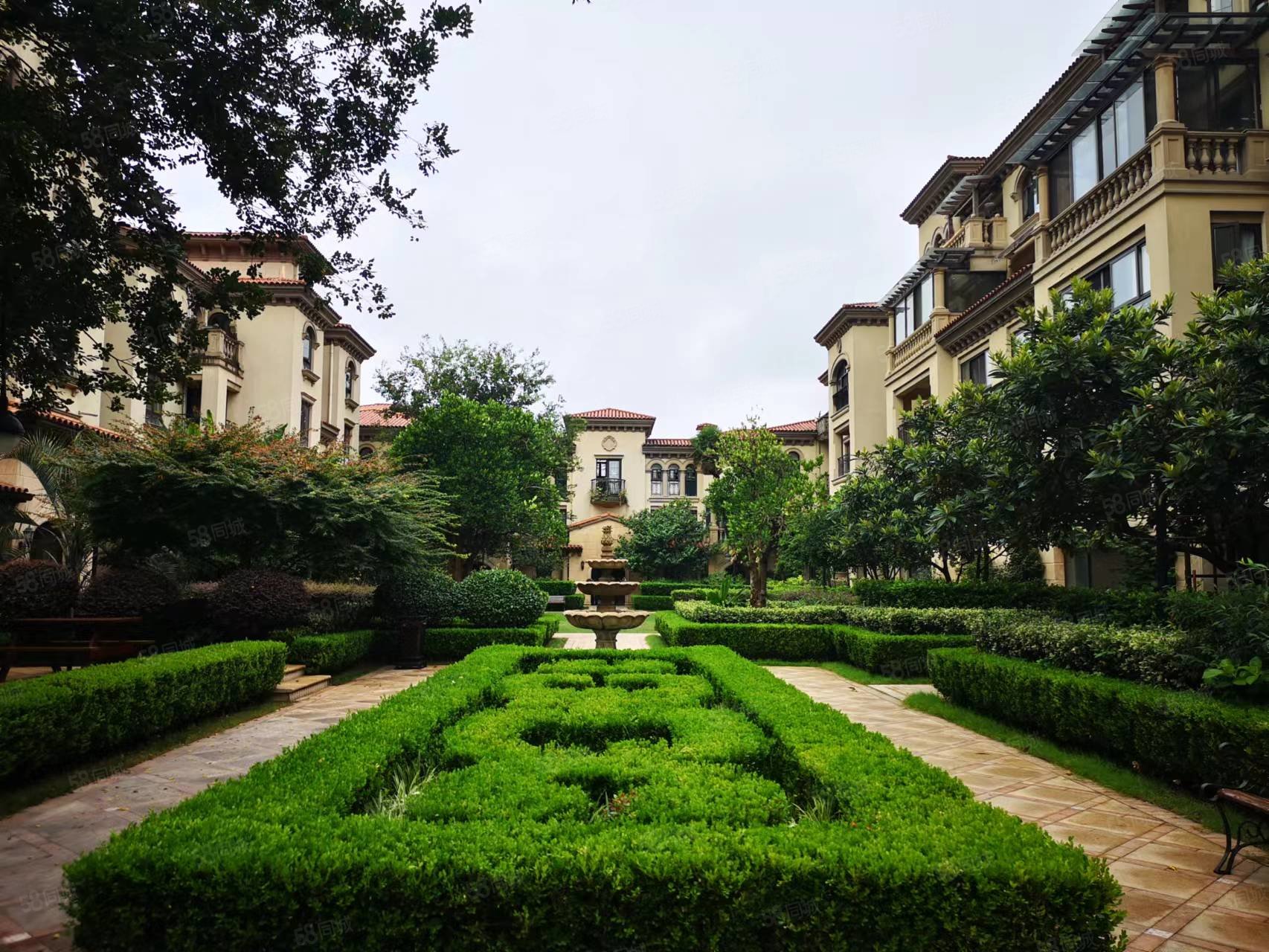 绿城蓝庭(东区)2室2厅1卫93.64㎡南215万