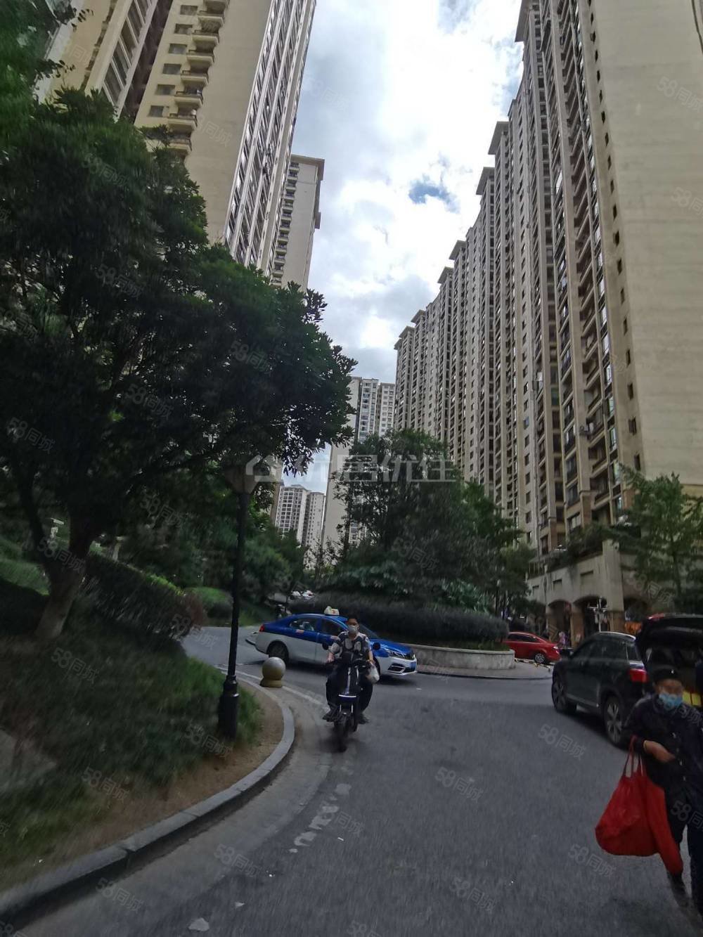 山水黔城一组团3室2厅2卫111.9㎡南北78.8万