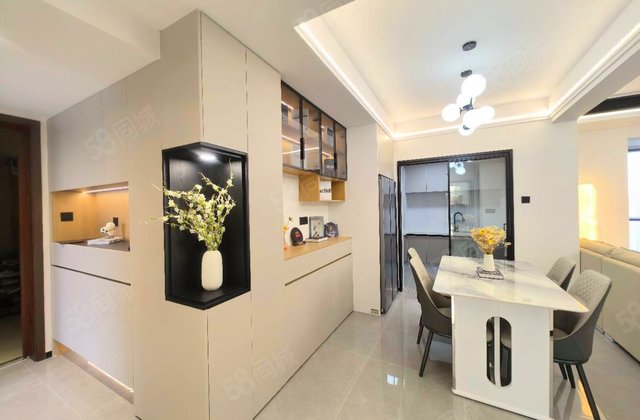 富基世纪公园桃园5室2厅129.16㎡83.8万二手房图片