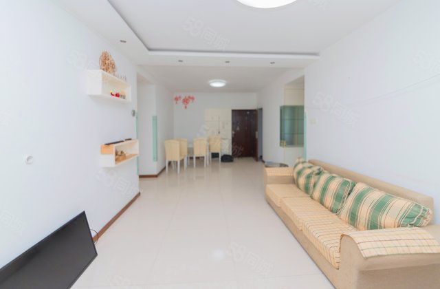 蓝水假日3室2厅132.02㎡110万二手房图片