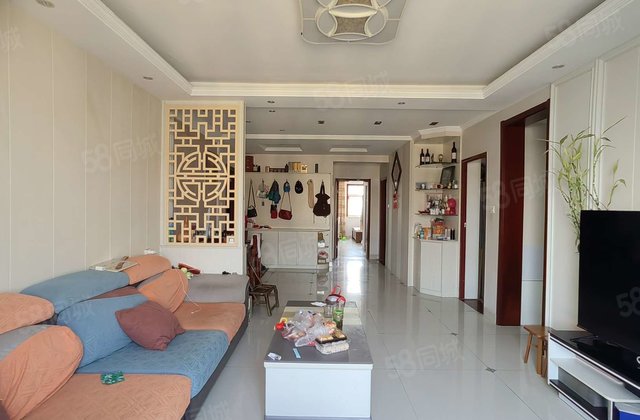 翡翠城送南北阁楼送车位储藏室 有证免大税全明户型双卫随时看房