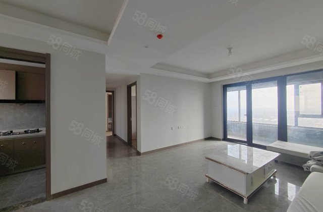 东边户 好楼层 三室双明卫 带车储 有密码钥匙 可按揭