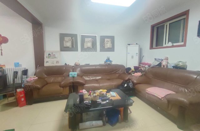 振兴路 水城中学 和馨园 星光小区多层二楼 精装修三室