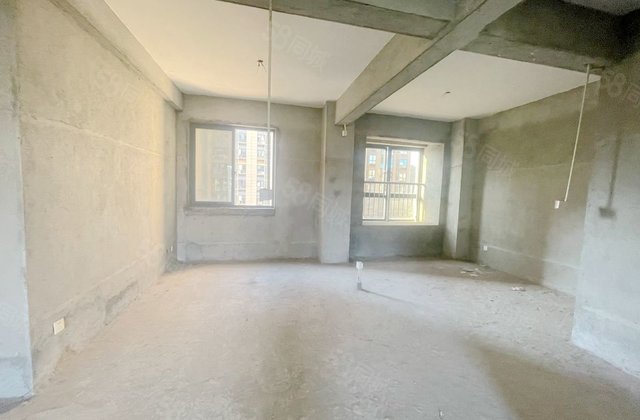 绿欧璟园3室2厅117.28㎡67万二手房图片
