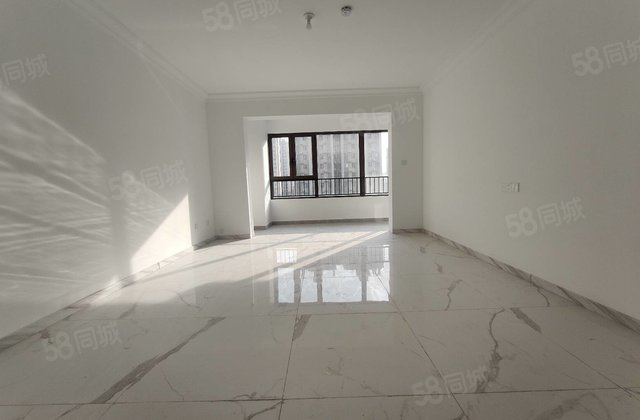 房东免大税急售 东昌实验 四室双卫 国岳府 清水湾赠送车位