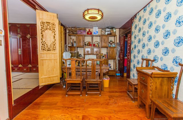 中正花园(一期)3室3厅92.17㎡150万二手房图片