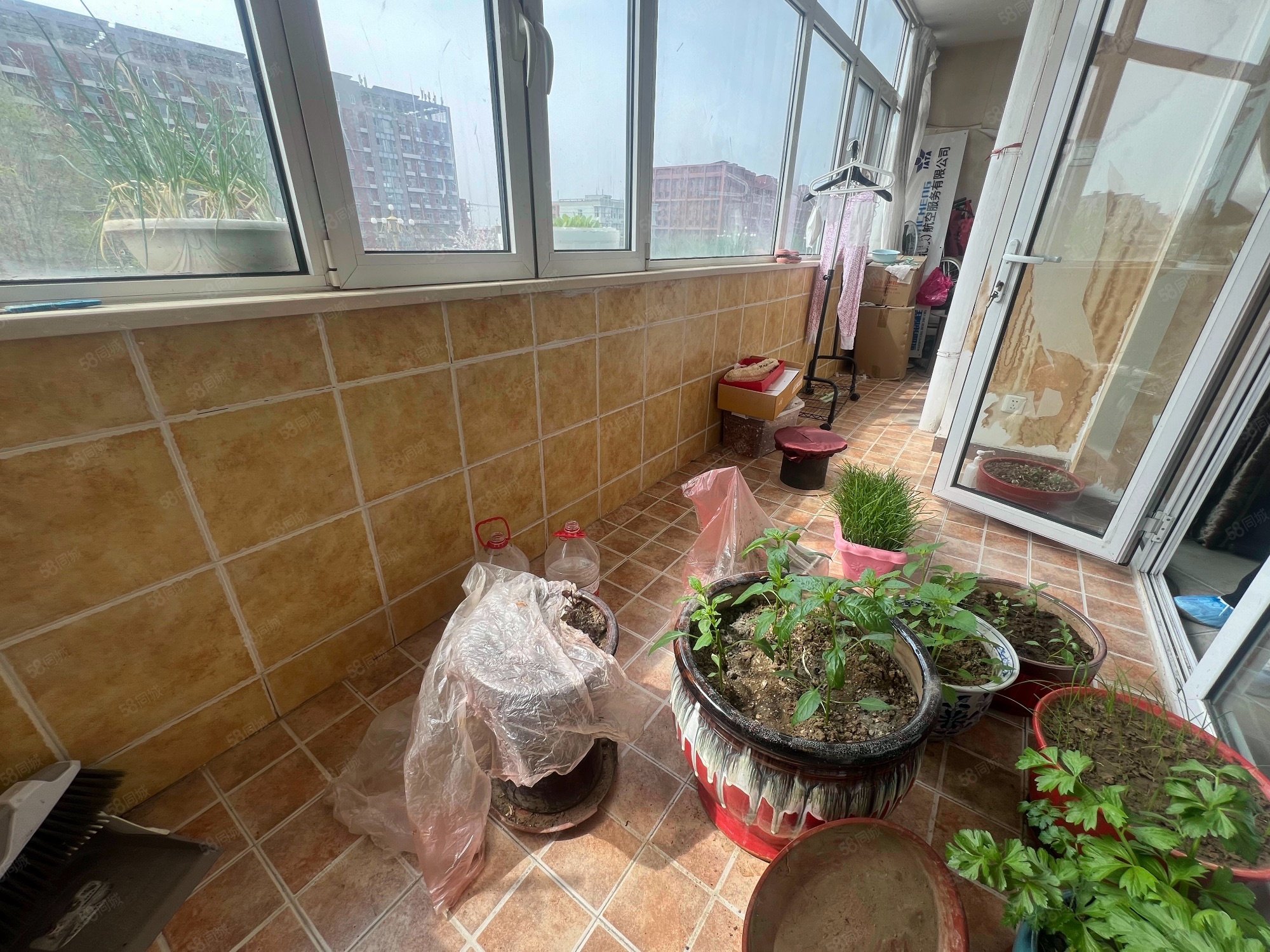 龍景灣甲區(qū)4室2廳3衛(wèi)203.53㎡南北405萬