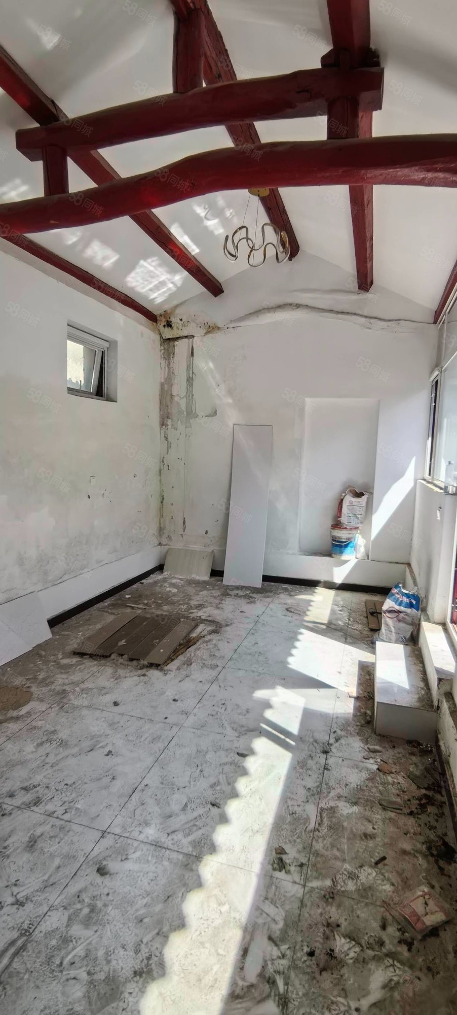 辛寺胡同小區(qū)2室1廳0衛(wèi)28㎡南北310萬