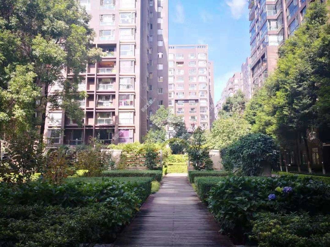 3房123平205万香樟俊园东北毛坯19楼吴井路