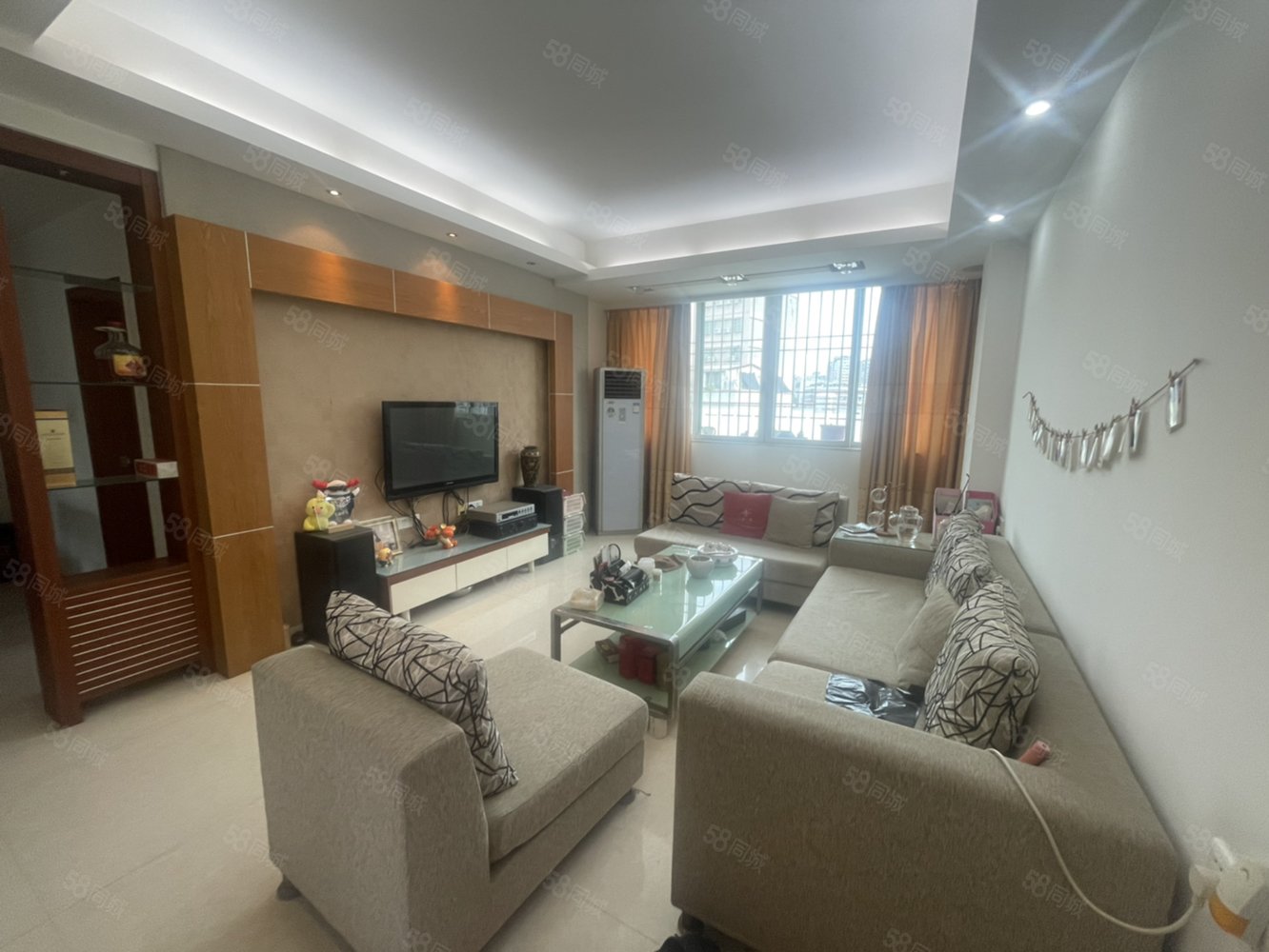 西荣路小区3室2厅1卫96㎡南北25万