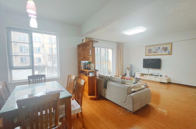 万科双水岸3室2厅130.45㎡115万二手房图片