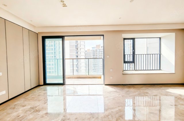 华润置地未来之城4室2厅143㎡259万二手房图片