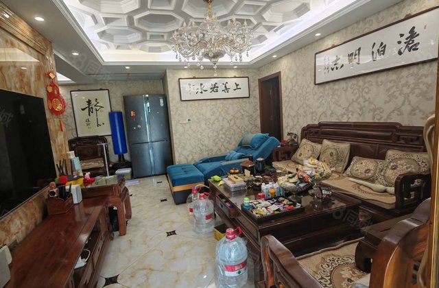 颐高广场3室2厅116㎡105万二手房图片