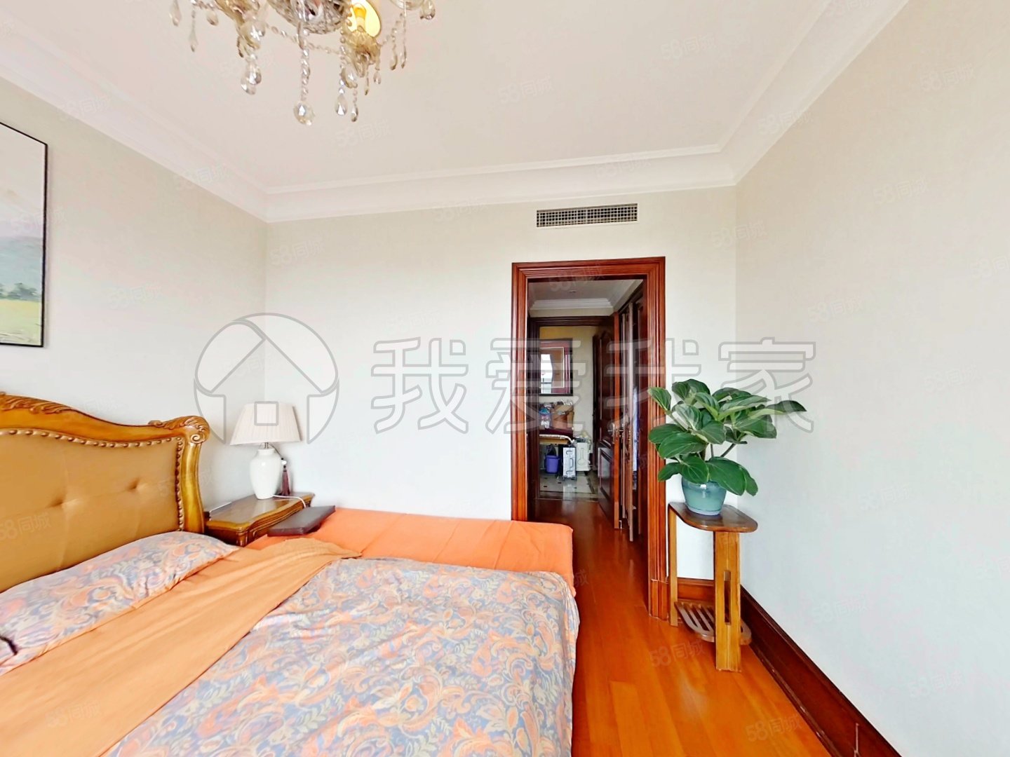 中海九號(hào)公館(二區(qū))4室2廳3衛(wèi)212.63㎡南北1360萬(wàn)